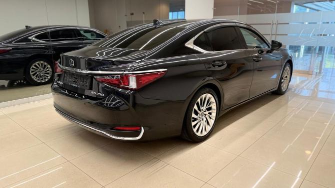 Lexus ES VII с пробегом 2020 года, цена 4 450 000 рублей, 73000 км, седан, Автокод Объявления