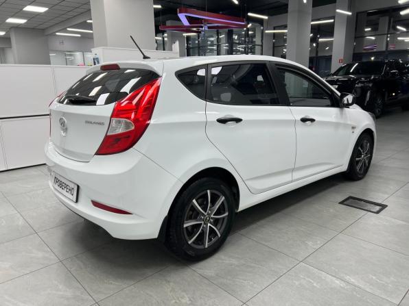Hyundai Solaris I Рестайлинг с пробегом 2015 года, цена 1 190 000 рублей, 93855 км, хэтчбек, Автокод Объявления