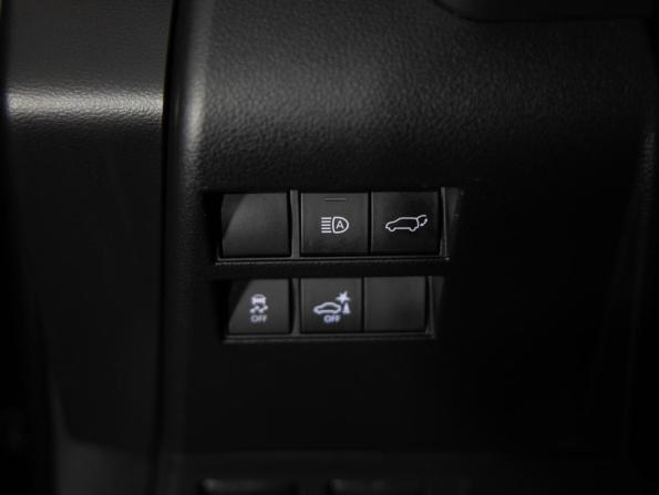 Toyota Land Cruiser 300 Series с пробегом 2021 года, цена 8 499 000 рублей, 164438 км, внедорожник, Автокод Объявления