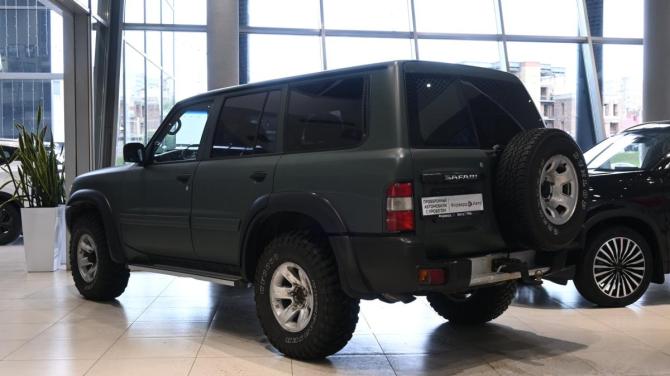 Nissan Patrol V (Y61) с пробегом 1998 года, цена 995 000 рублей, 304001 км, внедорожник, Автокод Объявления