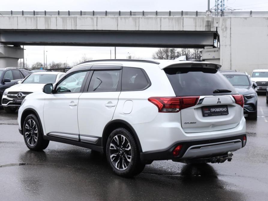 Mitsubishi Outlander III Рестайлинг 3 Москва  - изображение 7