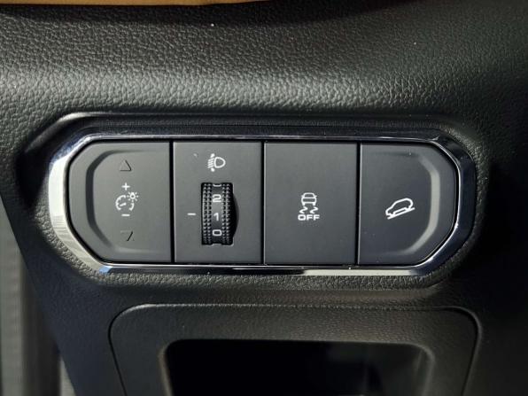 Haval Jolion I с пробегом 2022 года, цена 1 649 000 рублей, 81115 км, внедорожник, Автокод Объявления