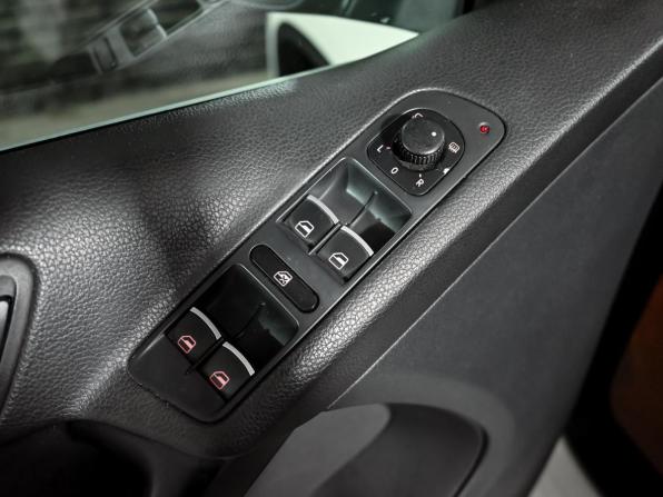 Volkswagen Tiguan I Рестайлинг с пробегом 2012 года, цена 1 600 000 рублей, 156555 км, внедорожник, Автокод Объявления