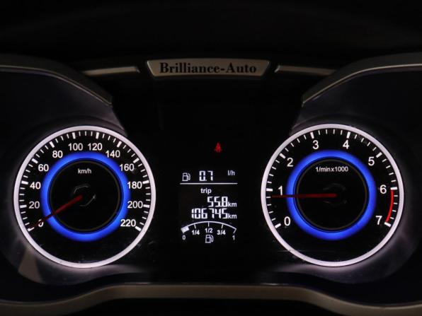 Brilliance V3 I Рестайлинг с пробегом 2019 года, цена 897 000 рублей, 106744 км, внедорожник, Автокод Объявления