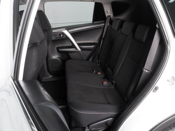 Toyota RAV4 IV (XA40) Рестайлинг с пробегом 2018 года, цена 2 600 000 рублей, 159452 км, внедорожник, Автокод Объявления