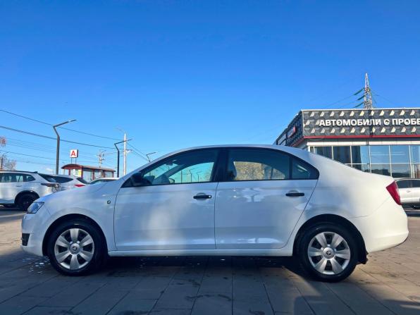 Skoda Rapid I с пробегом 2016 года, цена 1 285 000 рублей, 89356 км, лифтбек, Автокод Объявления