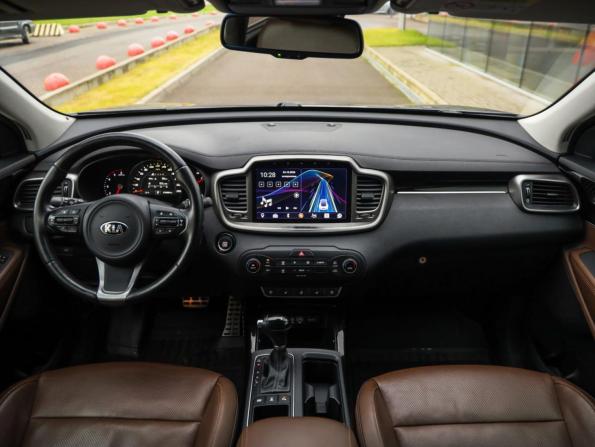 Kia Sorento III Prime с пробегом 2017 года, цена 2 049 000 рублей, 270000 км, внедорожник, Автокод Объявления