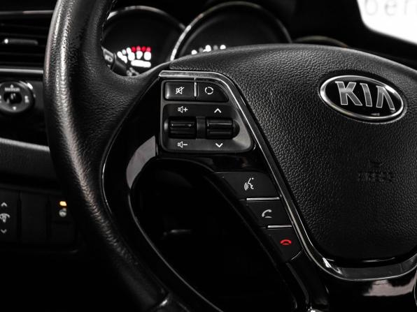 Kia Ceed II Рестайлинг с пробегом 2017 года, цена 1 559 000 рублей, 116840 км, универсал, Автокод Объявления