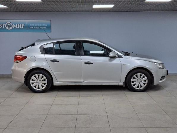 Chevrolet Cruze I Рестайлинг с пробегом 2012 года, цена 648 000 рублей, 201835 км, хэтчбек, Автокод Объявления