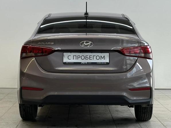 Hyundai Solaris II с пробегом 2018 года, цена 1 390 000 рублей, 45603 км, седан, Автокод Объявления