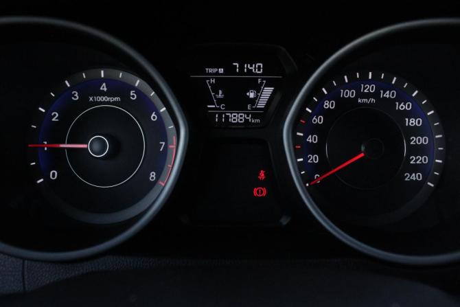 Hyundai Elantra V (MD) Рестайлинг с пробегом 2015 года, цена 1 205 000 рублей, 117883 км, седан, Автокод Объявления