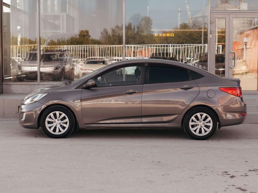 Hyundai Solaris I Новосибирск  - изображение 8