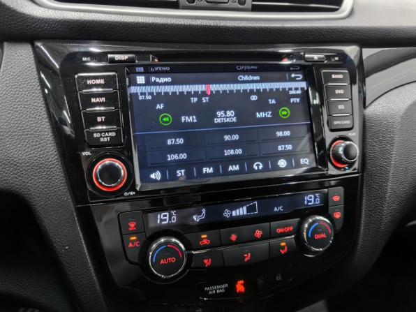 Nissan Qashqai II с пробегом 2014 года, цена 1 320 000 рублей, 129279 км, внедорожник, Автокод Объявления