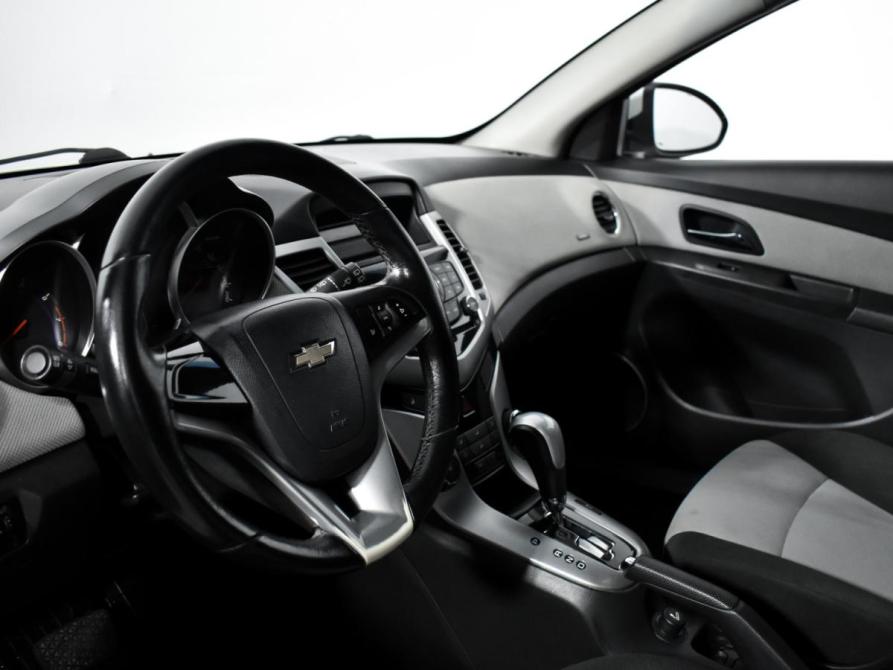Chevrolet Cruze I Санкт-Петербург  - изображение 9