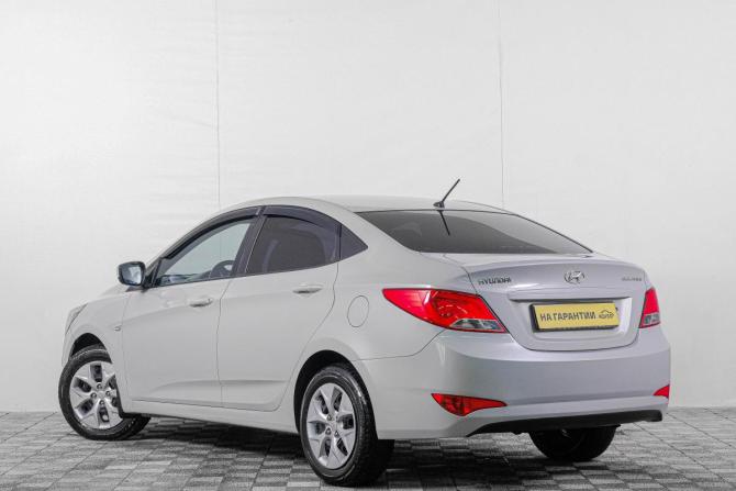 Hyundai Solaris I Рестайлинг с пробегом 2014 года, цена 799 000 рублей, 173000 км, седан, Автокод Объявления