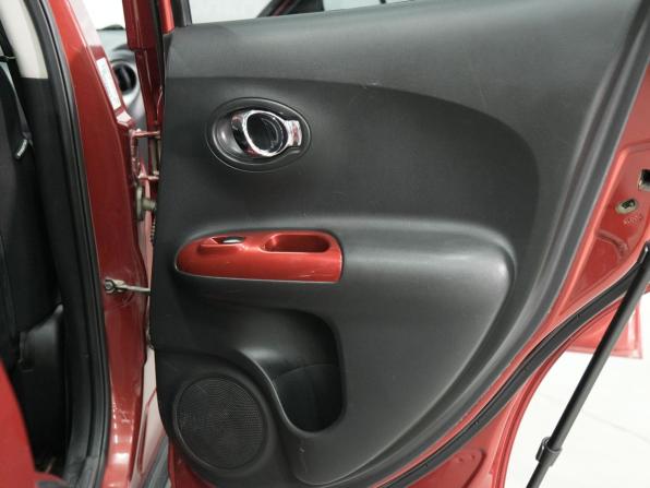 Nissan Juke I с пробегом 2012 года, цена 1 150 000 рублей, 246000 км, внедорожник, Автокод Объявления