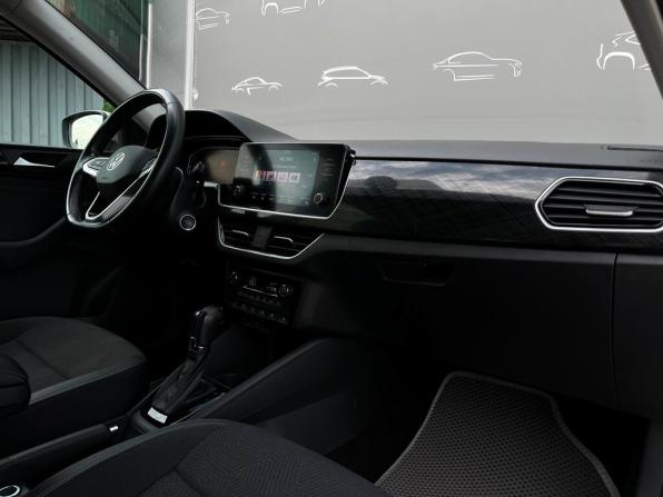 Volkswagen Polo VI с пробегом 2021 года, цена 1 568 700 рублей, 138940 км, лифтбек, Автокод Объявления