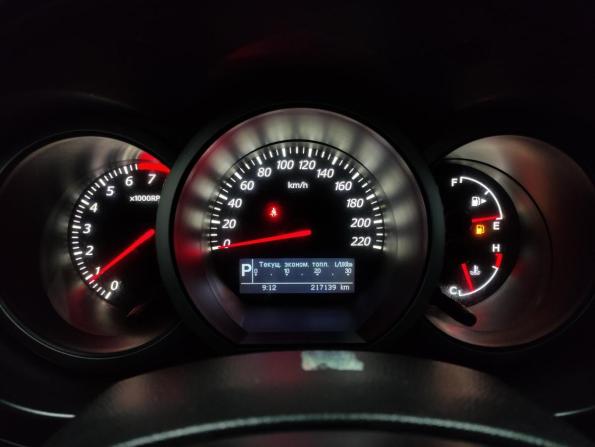 Suzuki Grand Vitara II Рестайлинг с пробегом 2011 года, цена 1 097 000 рублей, 217137 км, внедорожник, Автокод Объявления