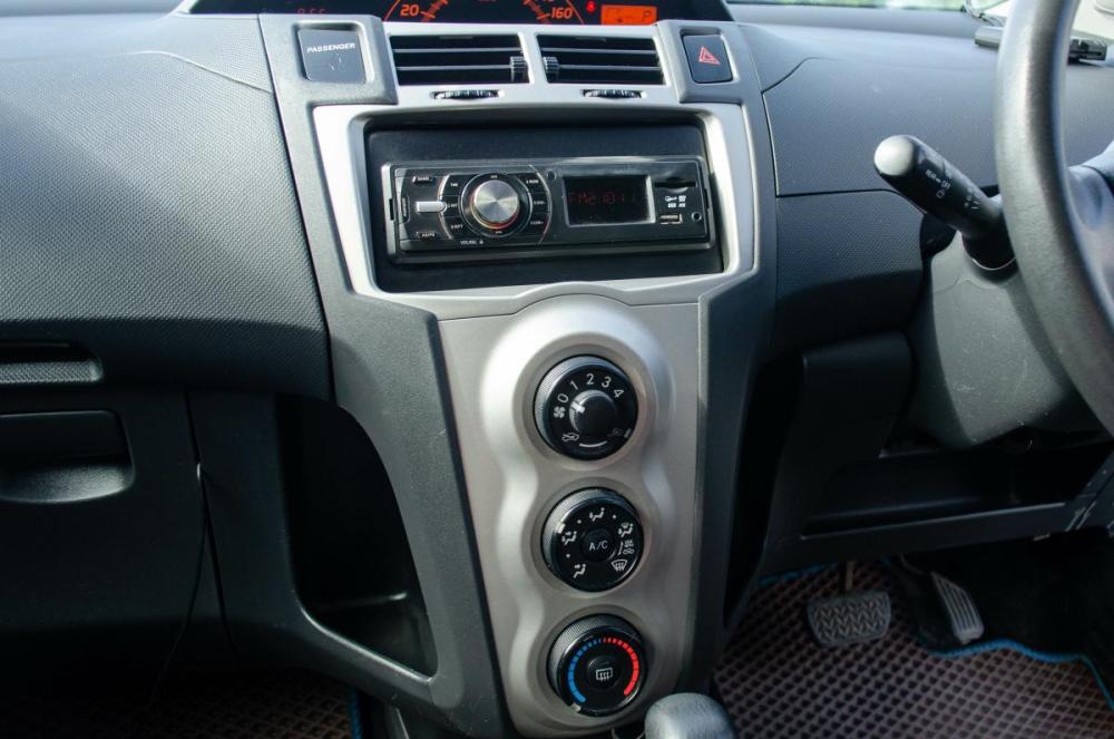 Toyota Vitz II (XP90) Курган  - изображение 10