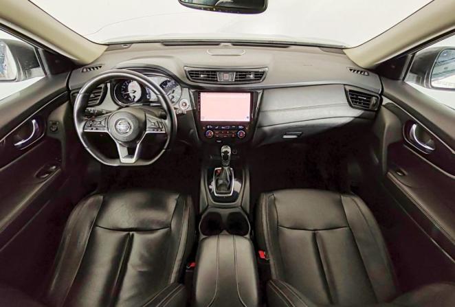 Nissan Rogue II Рестайлинг с пробегом 2017 года, цена 1 580 000 рублей, 123919 км, внедорожник, Автокод Объявления
