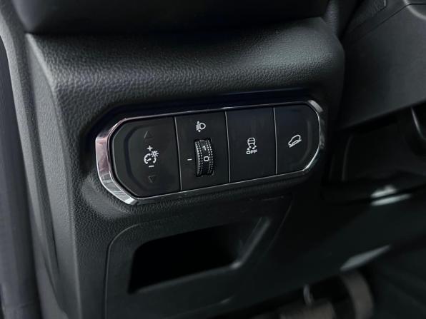 Haval Jolion I с пробегом 2023 года, цена 1 460 000 рублей, 36300 км, внедорожник, Автокод Объявления