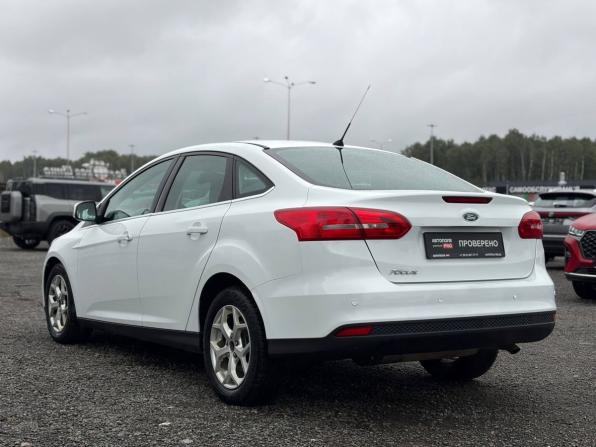 Ford Focus III Рестайлинг с пробегом 2016 года, цена 920 000 рублей, 215555 км, седан, Автокод Объявления