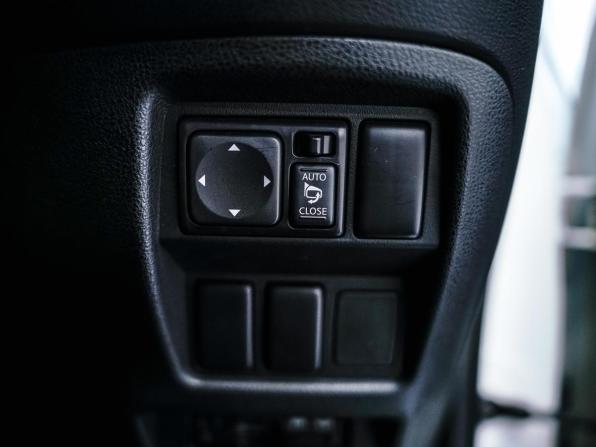Nissan Juke I с пробегом 2012 года, цена 1 150 000 рублей, 80994 км, внедорожник, Автокод Объявления