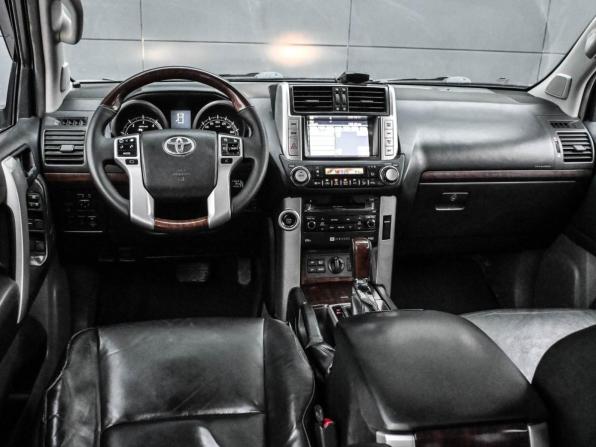 Toyota Land Cruiser Prado 150 Series с пробегом 2011 года, цена 2 549 000 рублей, 254781 км, внедорожник, Автокод Объявления