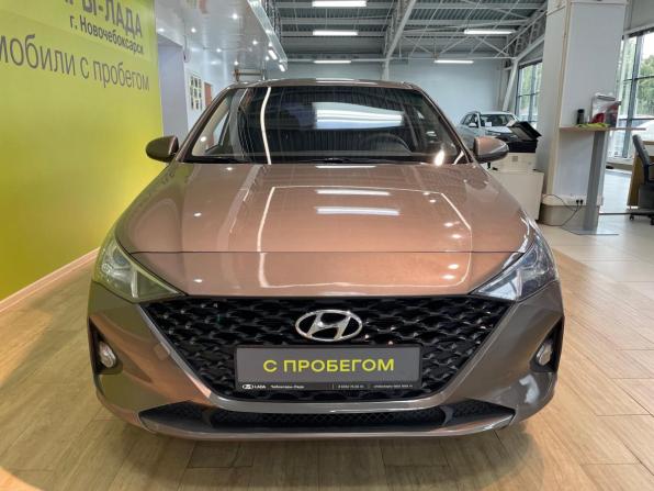 Hyundai Solaris II Рестайлинг с пробегом 2021 года, цена 1 470 000 рублей, 71480 км, седан, Автокод Объявления