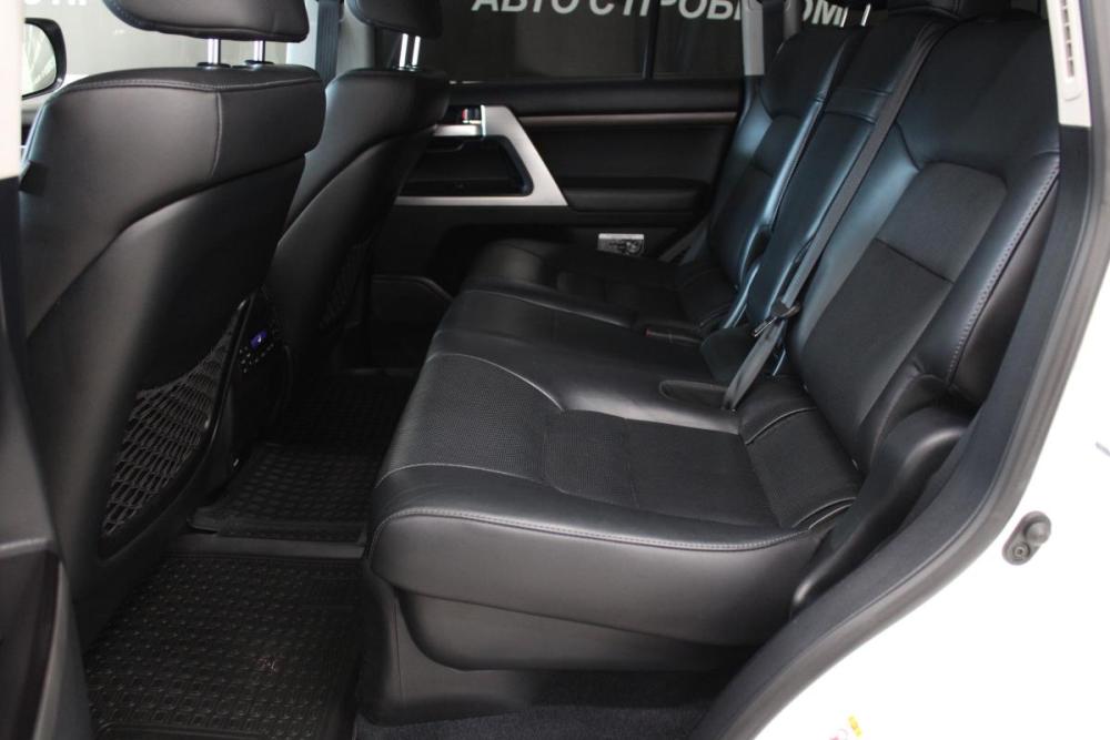 Toyota Land Cruiser 200 Series Рестайлинг 2 Томск  - изображение 11