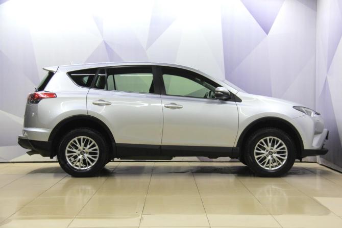 Toyota RAV4 IV (XA40) Рестайлинг с пробегом 2016 года, цена 2 250 000 рублей, 87317 км, внедорожник, Автокод Объявления