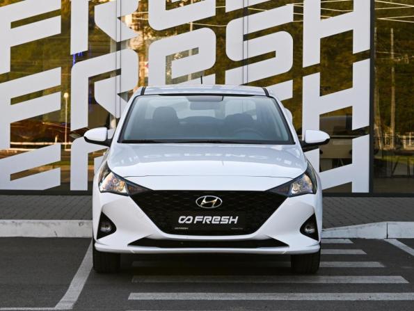 Hyundai Solaris II Рестайлинг с пробегом 2021 года, цена 1 799 000 рублей, 66334 км, седан, Автокод Объявления