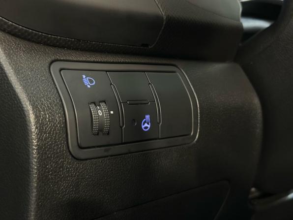 Hyundai Solaris I Рестайлинг с пробегом 2015 года, цена 959 900 рублей, 157515 км, седан, Автокод Объявления
