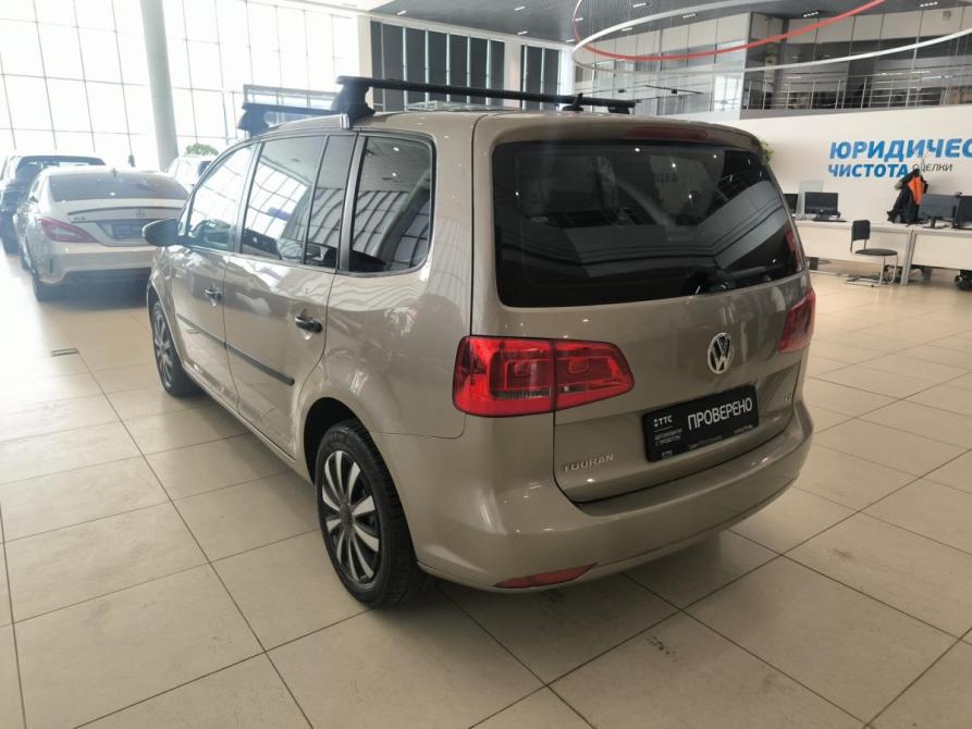 Volkswagen Touran I Рестайлинг 2 Казань  - изображение 8