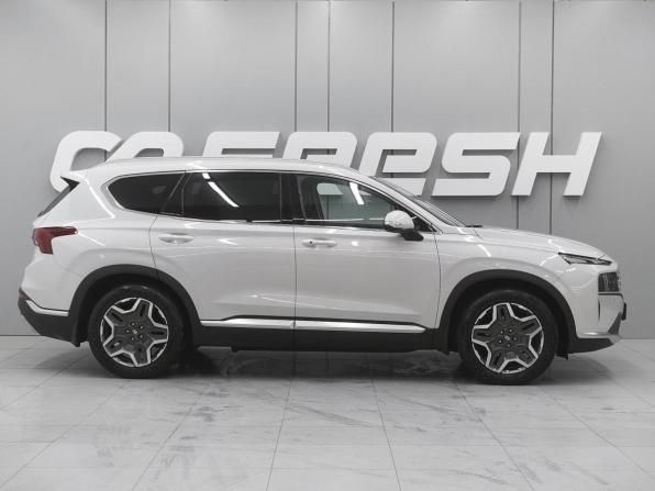 Hyundai Santa Fe IV Рестайлинг с пробегом 2021 года, цена 4 559 000 рублей, 80783 км, внедорожник, Автокод Объявления