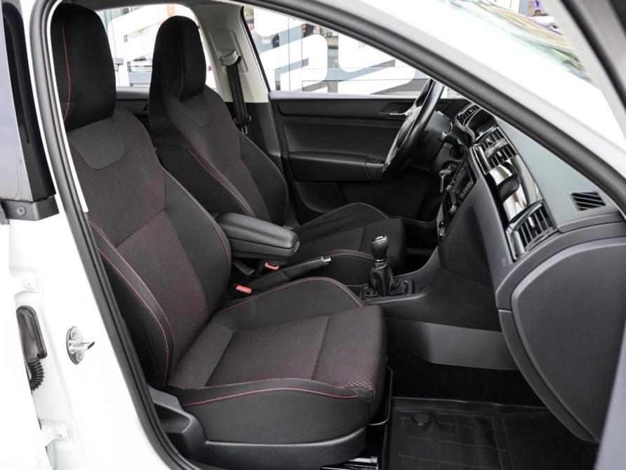 Skoda Rapid I Волгоград  - изображение 8