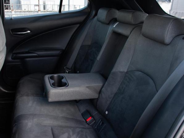 Lexus UX I с пробегом 2019 года, цена 2 599 000 рублей, 87167 км, внедорожник, Автокод Объявления