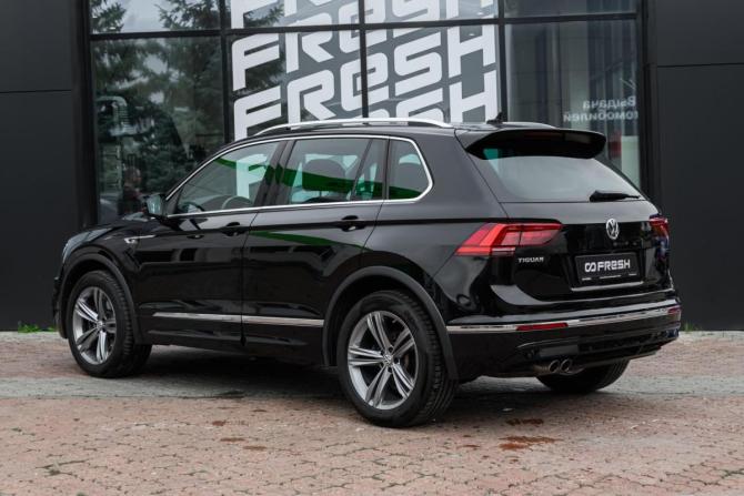 Volkswagen Tiguan II с пробегом 2020 года, цена 4 299 000 рублей, 98672 км, внедорожник, Автокод Объявления