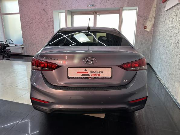 Hyundai Solaris II с пробегом 2018 года, цена 1 265 000 рублей, 109951 км, седан, Автокод Объявления