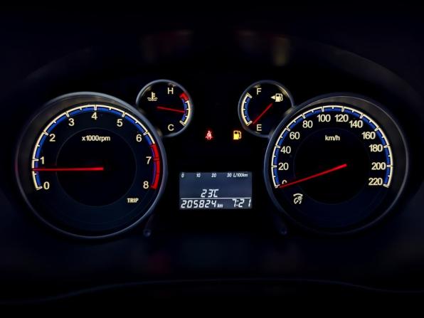 Suzuki SX4 I (Classic) Рестайлинг с пробегом 2013 года, цена 810 000 рублей, 205822 км, хэтчбек, Автокод Объявления