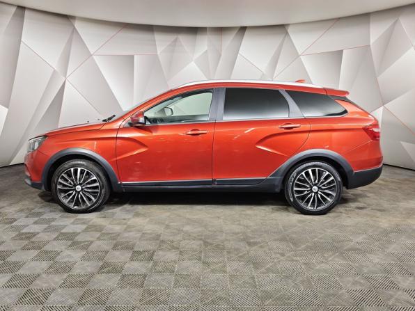 Lada (ВАЗ) Vesta I с пробегом 2021 года, цена 1 297 000 рублей, 55858 км, универсал, Автокод Объявления