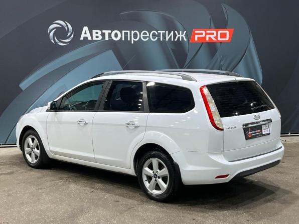 Ford Focus II Рестайлинг с пробегом 2009 года, цена 540 000 рублей, 170429 км, универсал, Автокод Объявления