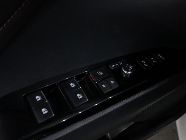 Toyota Camry VIII (XV70) с пробегом 2021 года, цена 3 255 000 рублей, 95000 км, седан, Автокод Объявления