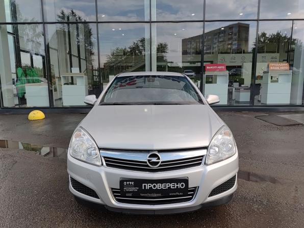 Opel Astra H Рестайлинг с пробегом 2014 года, цена 512 000 рублей, 140524 км, седан, Автокод Объявления