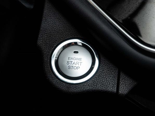Omoda S5 с пробегом 2023 года, цена 1 520 000 рублей, 37584 км, седан, Автокод Объявления