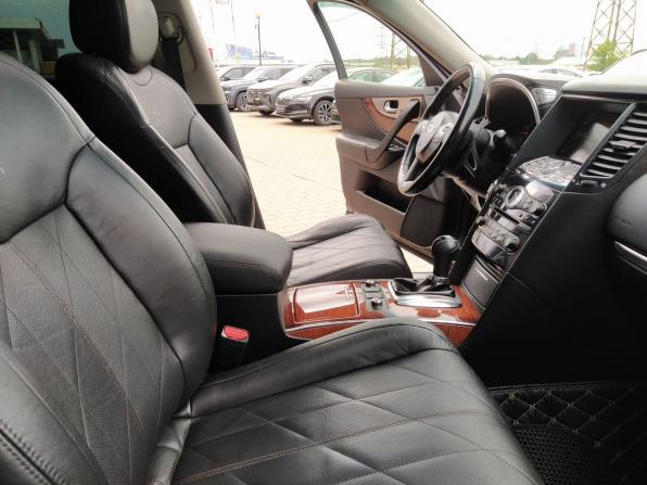 Infiniti FX II (S51) с пробегом 2010 года, цена 1 700 000 рублей, 225426 км, внедорожник, Автокод Объявления