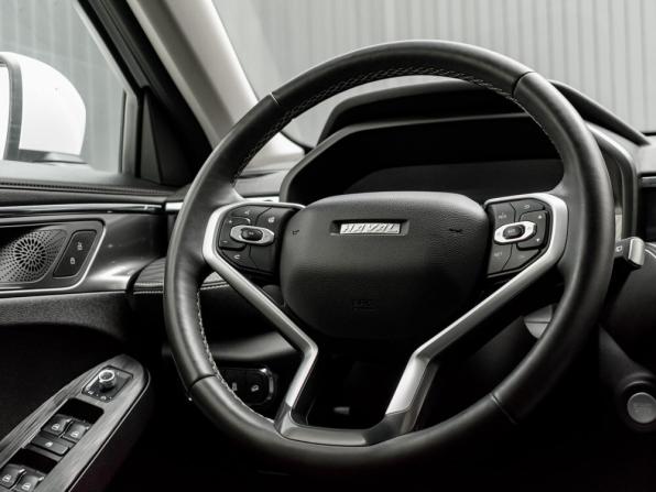 Haval Jolion I с пробегом 2023 года, цена 2 105 000 рублей, 42257 км, внедорожник, Автокод Объявления