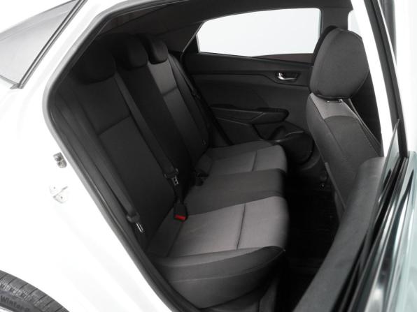 Hyundai Solaris II с пробегом 2017 года, цена 1 399 000 рублей, 80121 км, седан, Автокод Объявления