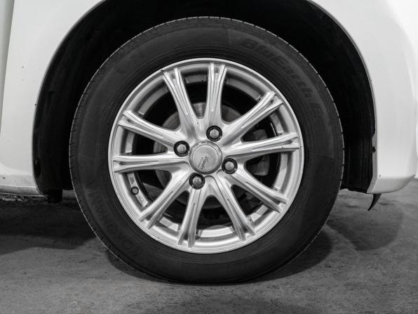 Honda Fit II с пробегом 2013 года, цена 910 000 рублей, 85598 км, хэтчбек, Автокод Объявления