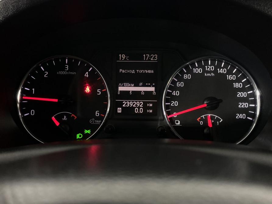 Nissan X-Trail II Рестайлинг Воронеж  - изображение 12